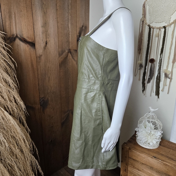 NWT Wild Fable Faux Leather Olive Green Zippered Mini Dress w/Pockets - Picture 5 of 15